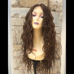 Realistic looking Lacefront Wig Transparent Lace